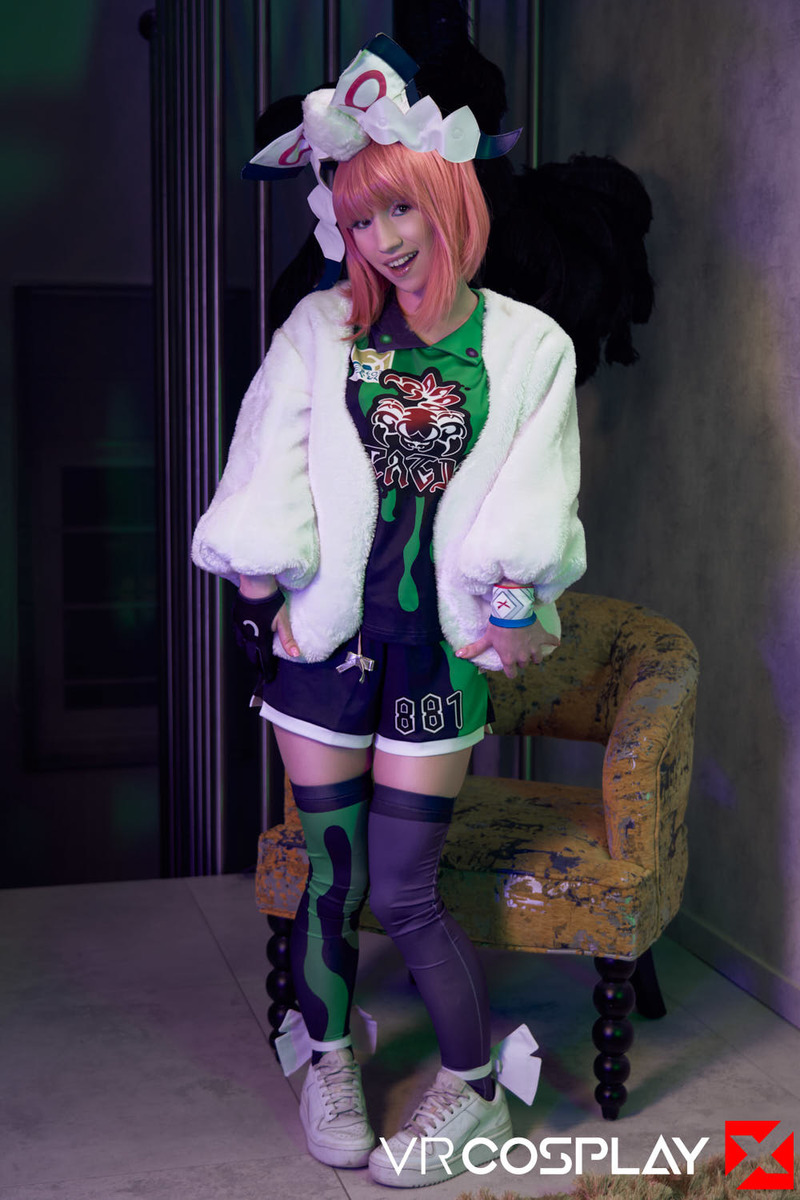 Pokemon Sword Gym Leader: Klara A  19