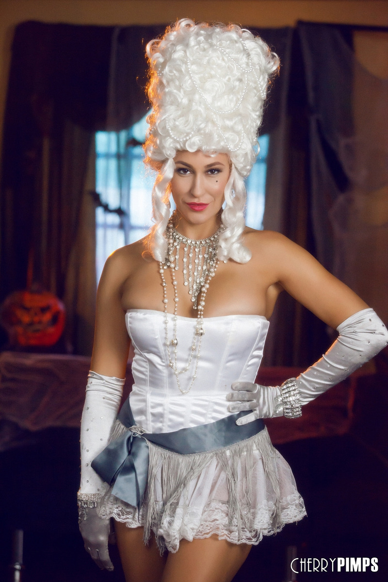 Interview with Darcie Dolce 15