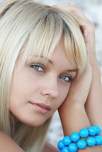 Flora Hot Nude Girl Posing Outdoors 14