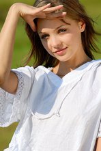 Sweet Teen Likes Showing Her Pussy 03