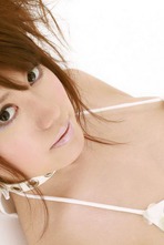 Hot Japanese Schoolgirl Shows Her Beauty 11