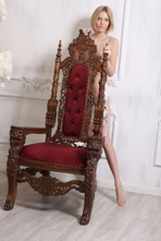 Queen on throne 09