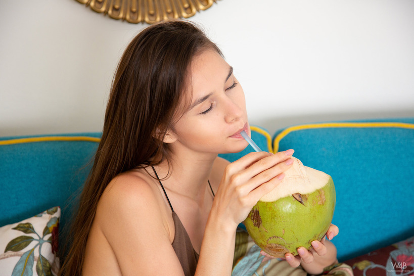 She loves that she’s not risking to freeze her cute ass off while posing outdoors 01